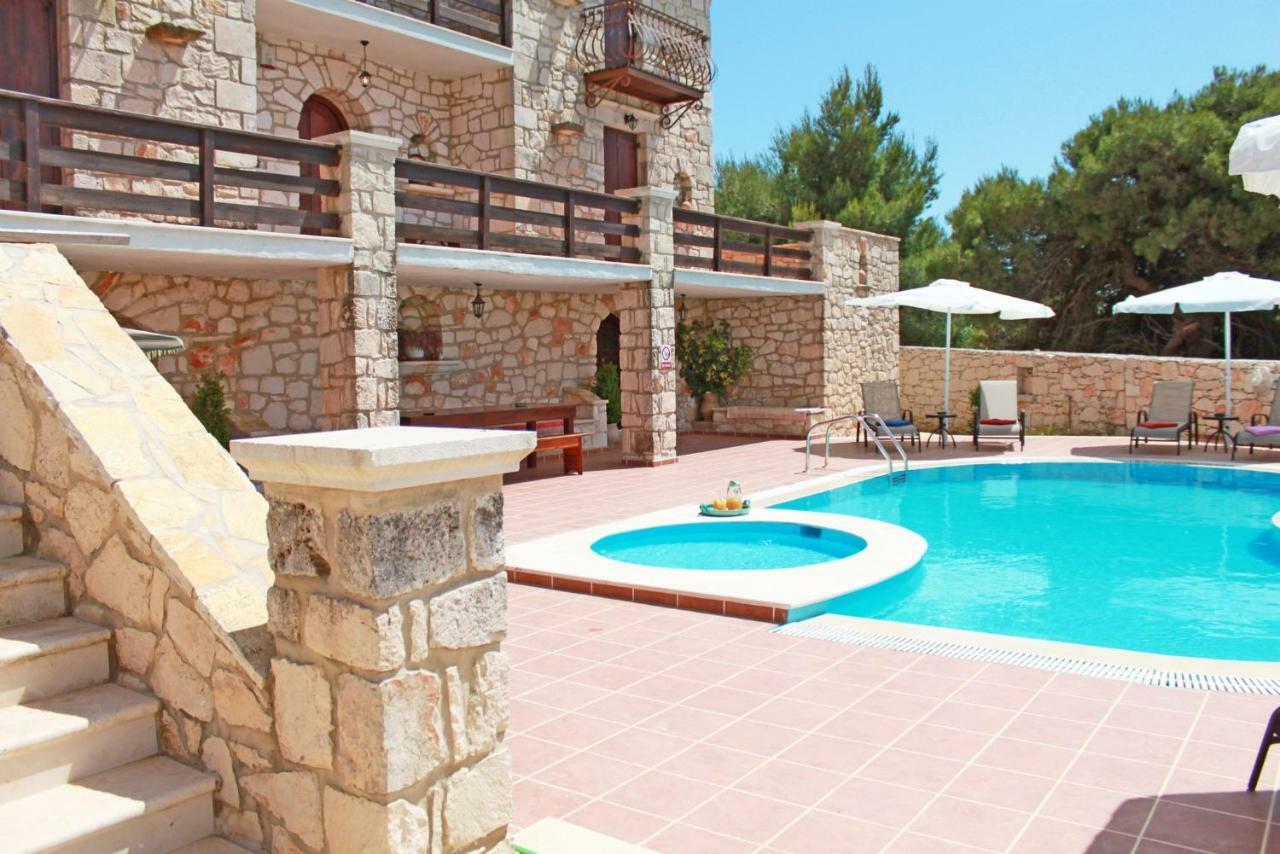 The Vivian - Luxury Stone Villa Agios Nikolaos (Zakynthos)