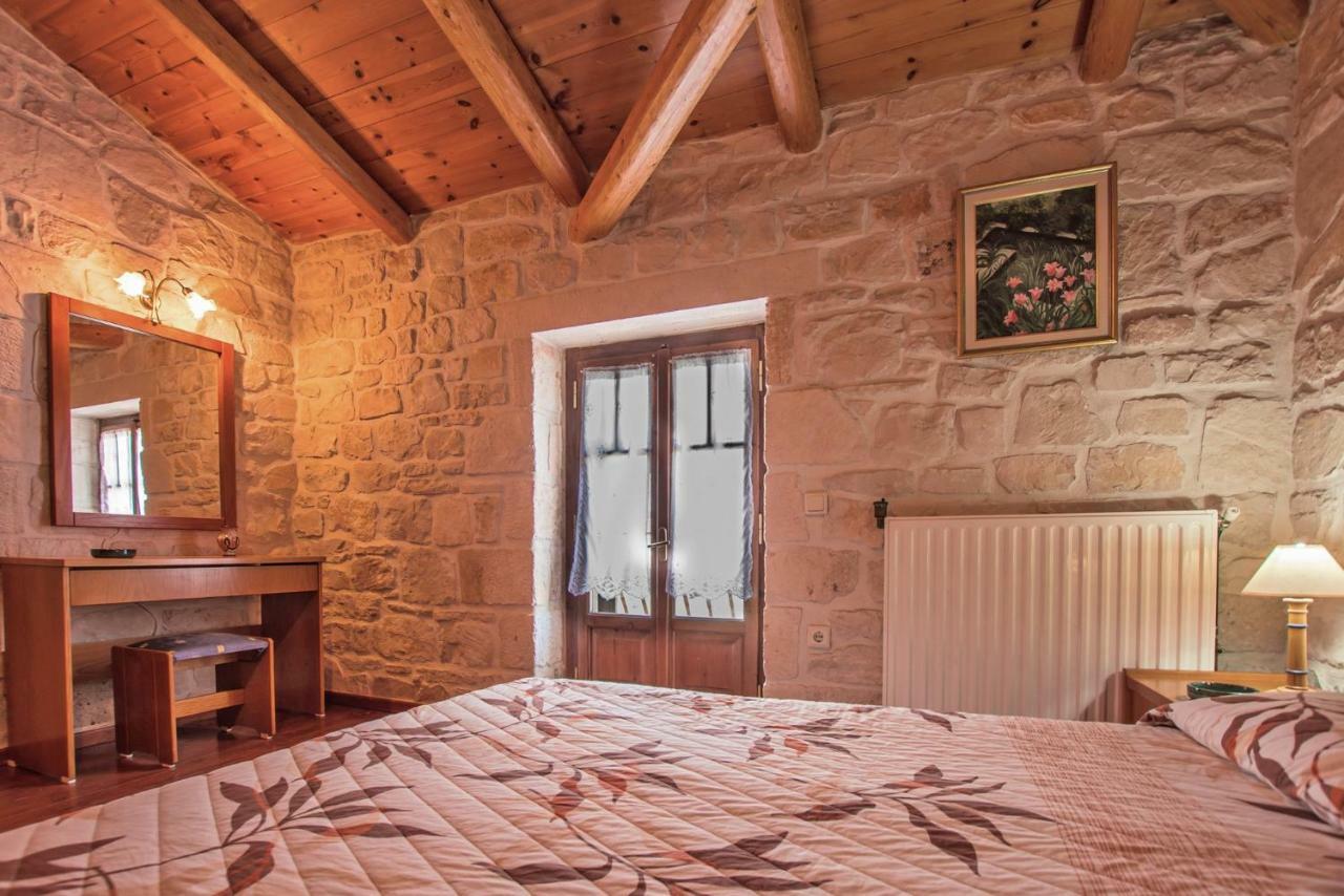 The Vivian - Luxury Stone Villa Agios Nikolaos (Zakynthos)