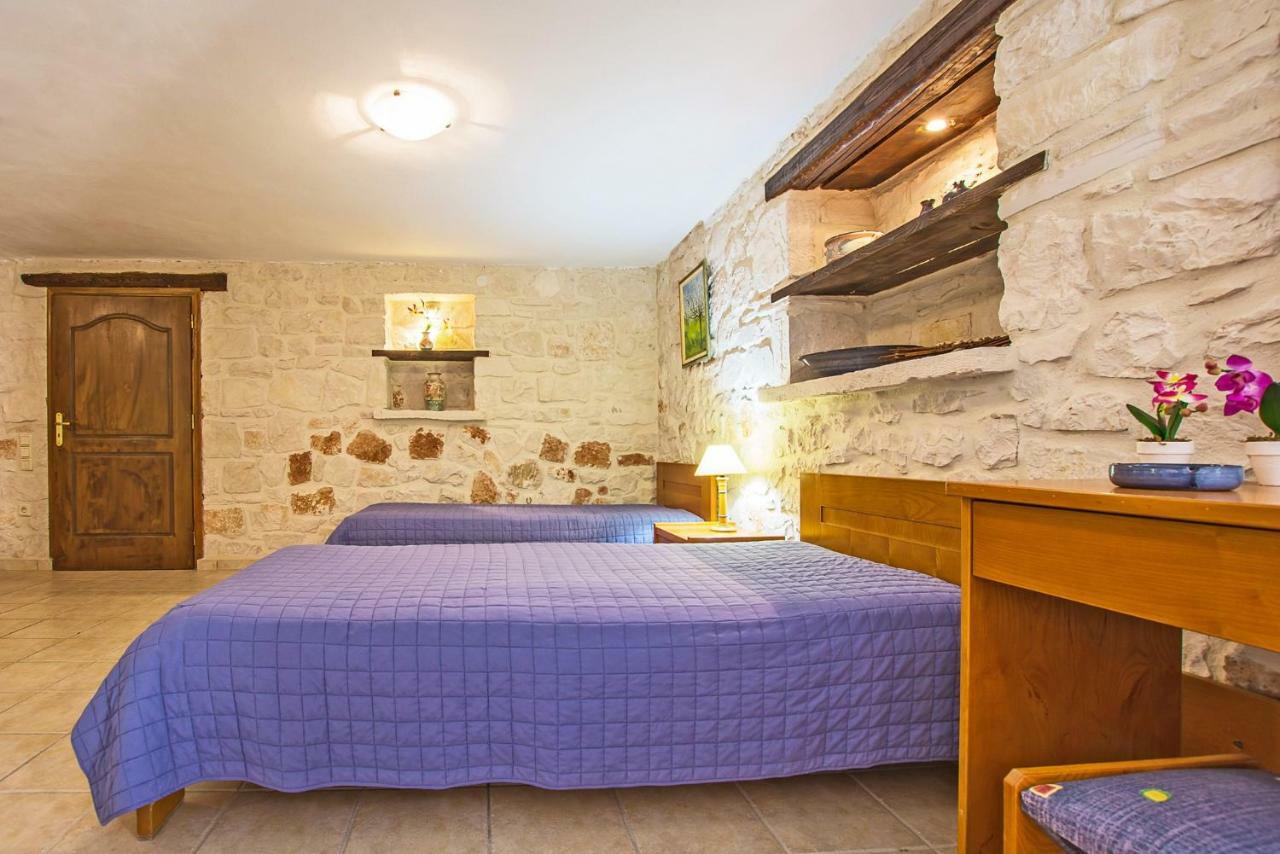 The Vivian - Luxury Stone Vila Agios Nikolaos (Zakynthos)