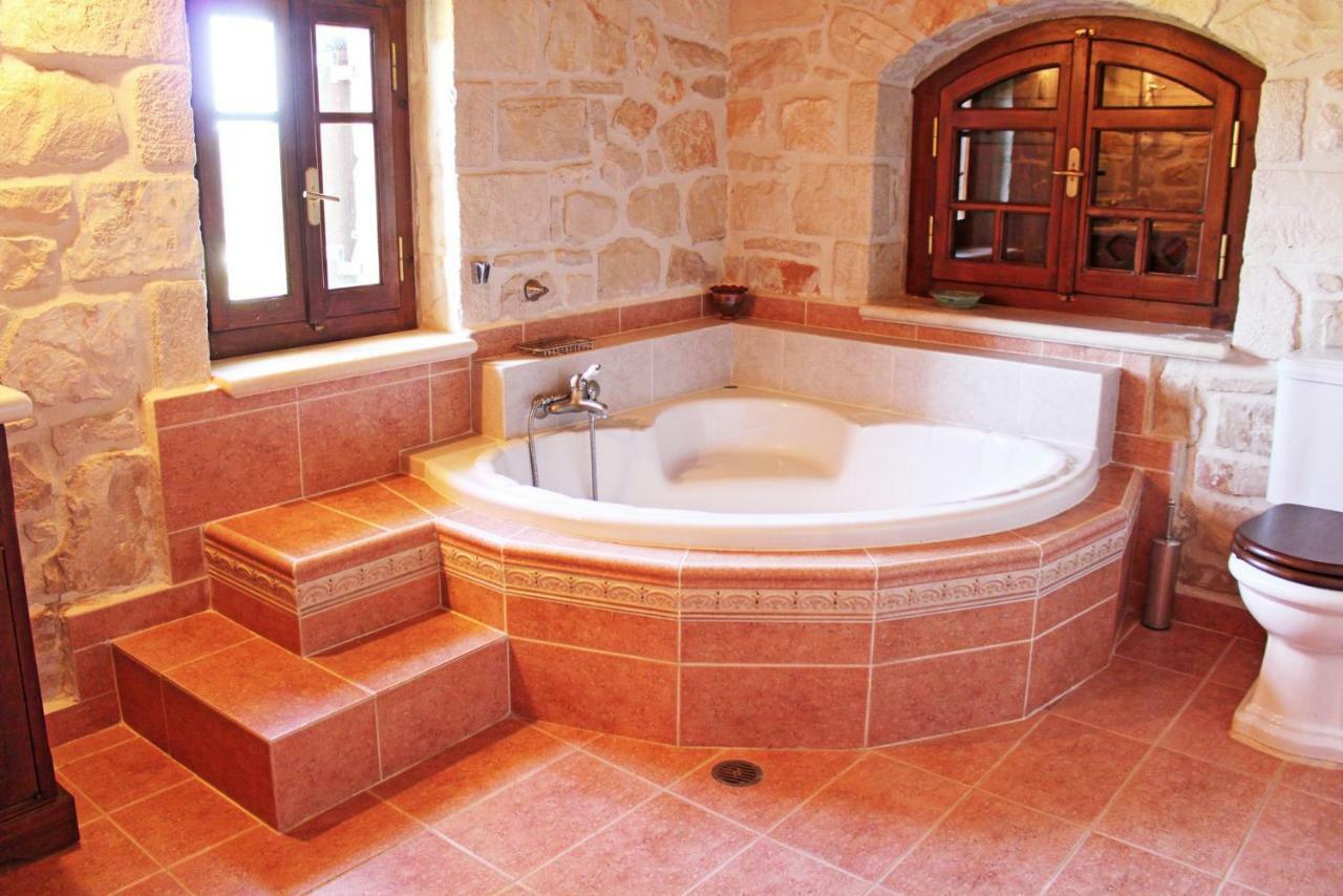 Vila The Vivian - Luxury Stone *