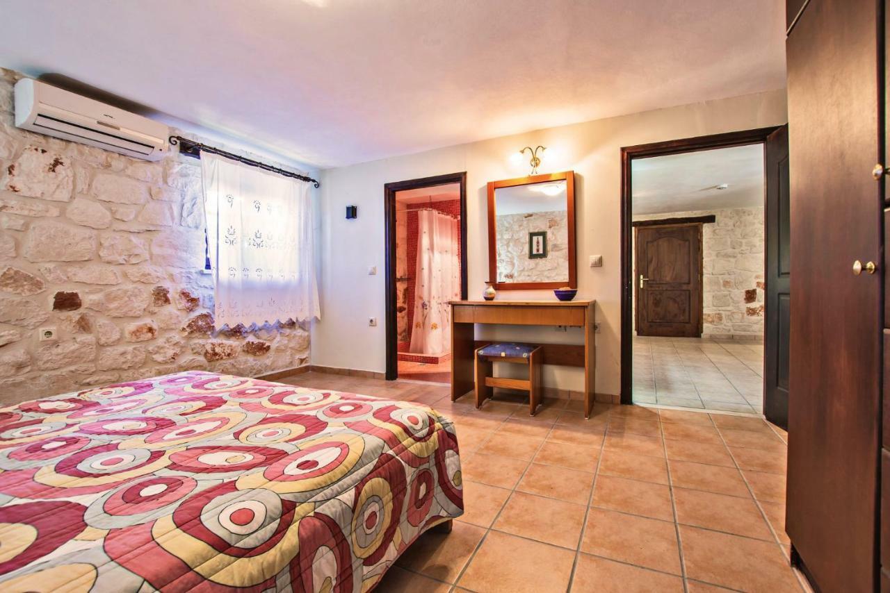 Vila The Vivian - Luxury Stone *